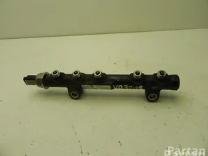 Ford 96 852 975 80 02 / 968529758002 FIESTA VI 2012 Distribution de carburant