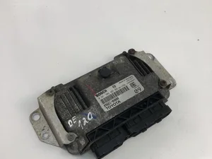 Toyota 89661-0H090; 0261S04465 / 896610H090, 0261S04465 AYGO (_B1_) 2012 Unité de contrôle moteur