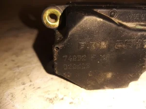 Volvo 74932 XC90 I 2004 Moteur de réglage pour volet de régulation