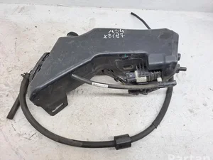 Mercedes-Benz A2058600260 C-CLASS (W205) 2016 Réservoir d'eau de nettoyage