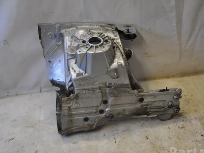 Mercedes-Benz E-CLASS (W213) 2016 L'élément longitudinal de la travée Left Front - Image 1