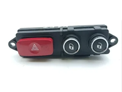 Maserati 156067821, 156067820, 237803 GRAN TURISMO 2011 Éclairage d'urgence / interrupteur de danger - Image 1