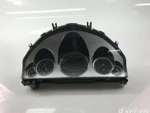 Mercedes-Benz A2129000001 E-CLASS (W212) 2012 Tableau de bord