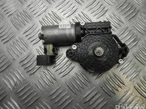 Mercedes-Benz 0390200101 C-CLASS Coupe (C205) 2016 Moteur de toit coulissant