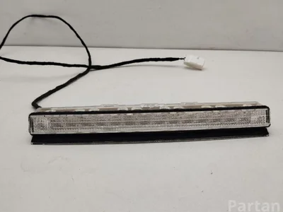 Maserati 203525 GRAN TURISMO 2008 Feu de freinage - Image 1