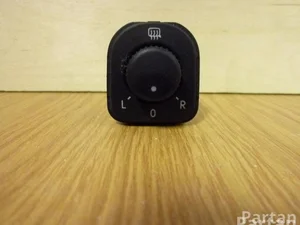 Volkswagen 1K0 959 565 F / 1K0959565F GOLF V (1K1) 2005 Bouton de miroir électrique