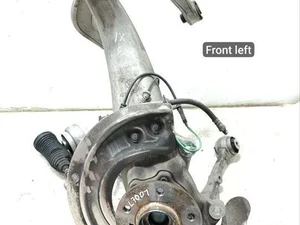 BMW 6890573, 689057301, 6878081, 6878081-03, 6878073, 687807303 / 6890573, 689057301, 6878081, 687808103, 6878073, 687807303 iX 2023 Vorderer Radlagergehäuse komplett linke Seite