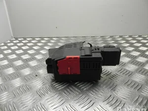 Mercedes-Benz A 166 545 09 00 / A1665450900 GLE (W166) 2016 Saugiklių dėžė