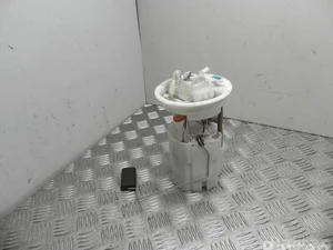 Ford BV61-9H307-JA / BV619H307JA FOCUS III 2014 Unité d'alimentation en carburant