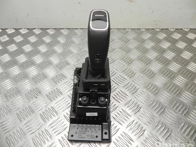 Maserati 670105809, 06701516260 LEVANTE 2019 Levier de vitesse - Image 1