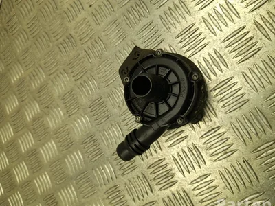 Peugeot 9823813480 508 SW II 2021 Pompe à eau supplémentaire - Image 1