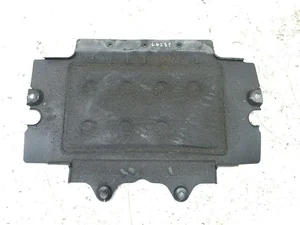 Maserati LEVANTE 2017 Osłona dolna silnika Silnik