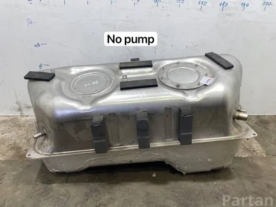 Aston Martin HY53-9K007-AE / HY539K007AE DB11 (AM5) 2019 Zbiornik paliwa - Obraz 1