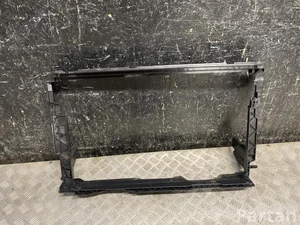 Dacia 215596503R BIGSTER 2025 Radiator trim