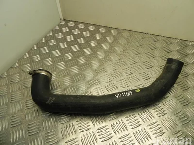 Ford C1B1-6C646-AH / C1B16C646AH FIESTA VI 2015 Prise d'air / Conduit d'air d'admission - Image 1