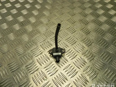 Tesla 1030224-00-A / 103022400A MODEL S 2015 Capteur d'impact (systèmes d'airbag) - Image 1