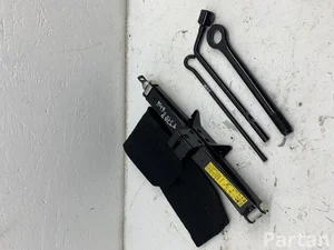 Hyundai B163H0029002 IONIQ (AE) 2021 Car jacks Kit