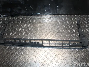 Volvo 30730518 XC90 I 2008 Garniture de radiateur