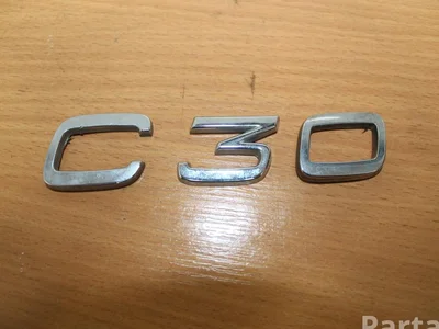 Volvo C30 2011 Insigne/emblème - Image 1