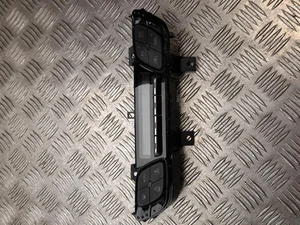 Toyota 55900-F4380 / 55900F4380 C-HR (_X1_) 2022 Contrôle automatique de la climatisation