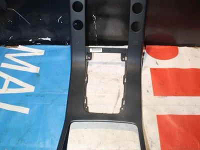 Volvo 8635818 XC70 II 2009 Support pour tableau de bord - Image 1