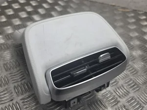 Mercedes-Benz A 297 680 07 04, A 297 830 37 00 / A2976800704, A2978303700 EQE SUV (X294) 2024 Évent