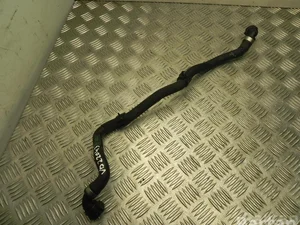 BMW 8654869 3 (G21) 2021 Tuyau de radiateur