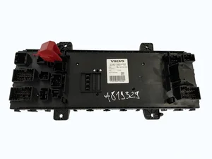 Volvo Trucks 22821382 FM II 2017 Блок предохранителей FRC