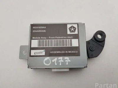 Chrysler 68241659AA Pacifica 2018 unité de contrôle - Image 1