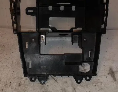 Volvo 30722446 V70 II (SW) 2006 Membre croisé pour tableau de bord - Image 1