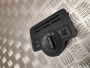 Mercedes-Benz A4479058000 VITO Box (W447) 2018 Interrupteur de lumière