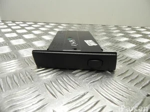 BMW 7 063 178 / 7063178 5 Touring (E61) 2007 Porte-gobelet