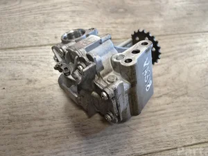 Renault 150009761R MASTER III Box (FV) 2016 Bomba de aceite