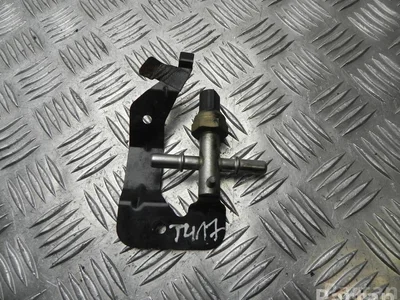 Jaguar 9W839F972AA XF (X250) 2015 Régulateur de pression de carburant / interrupteur - Image 1