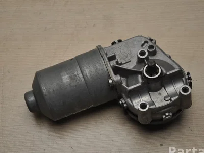 BMW 0390243576 2' F44 Gran Coupé 2021 Moteur d'essuie-glace - Image 1