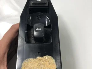 Volvo 30737519 V70 III (BW) 2011 Выключатель электростекло подъемника