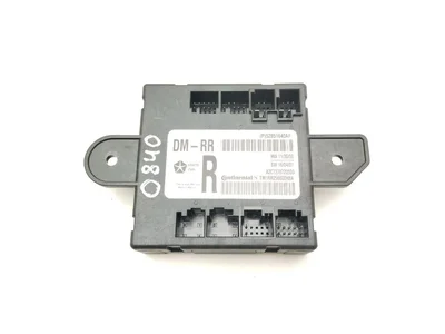 Maserati 52851640AF LEVANTE 2017 Unité de commande pour porte - Image 1