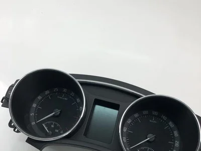 Škoda 3T1920841E SUPERB II (3T4) 2013 Tableau de bord mph km/h - Image 1