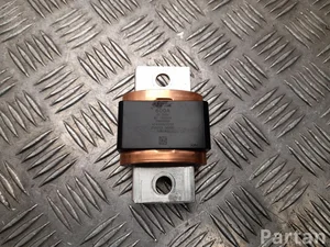 Mercedes-Benz A 789 982 32 00 / A7899823200 EQE V295 2022 Relais