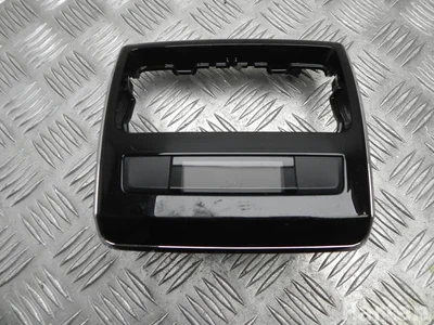 Škoda 3V0 919 201 / 3V0919201 SUPERB III Estate (3V5) 2015 Montre - Image 1