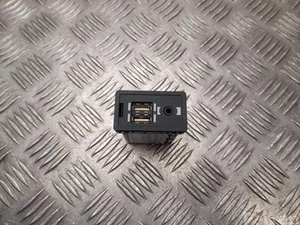 Lexus 86190-76040 / 8619076040 CT (ZWA10_) 2018 Périphérique d'entrée AUX USB