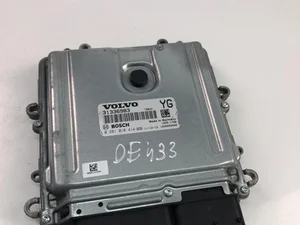 Volvo 31336983; 0281018414 / 31336983, 0281018414 V40 Hatchback 2017 Unité de contrôle moteur