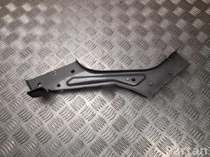 Renault 620438763R KANGOO III 2021 Laikiklis sparno dešinė