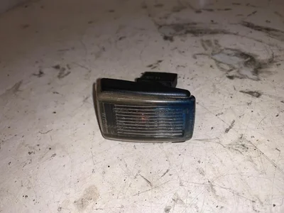 Volvo V70 I (LV) 2000 Clignotant - Image 1