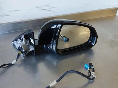 BMW 1 (F70) 2025 Retrovisor exterior derecha - Imagen 1