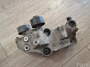 Renault 117102273R MASTER III Box (FV) 2017 Support moteur