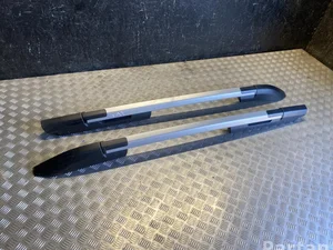 Dacia 738219423R, 738205271R Sandero III (DJF/BJI cross) 2022 Main-courante de pavillon complect