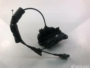 Renault 825020004R SCÉNIC III (JZ0/1_) 2011 Замок двери