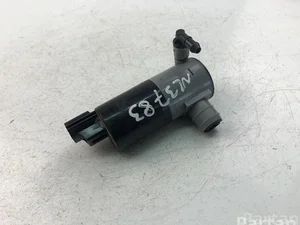 Volvo 1019873001 V40 Hatchback 2016 Pompe lave-glace