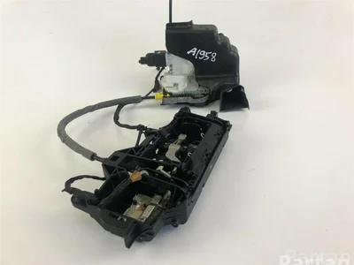 Audi 8W1837349A A4 (8W2, B9) 2017 Serrure de porte - Image 1